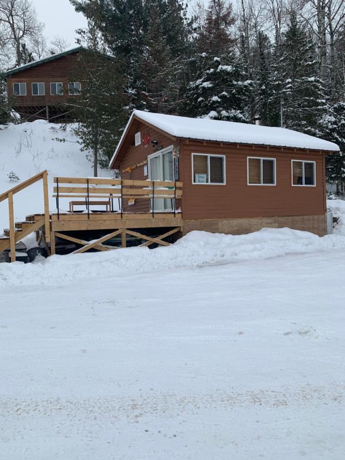 Muskie Bay Resort Nestor Falls Екстер'єр фото